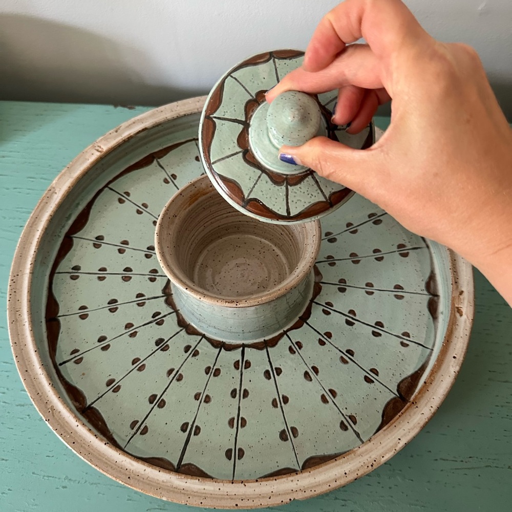 Vintage, ceramic chips, and dip, spinner, beautiful condition.